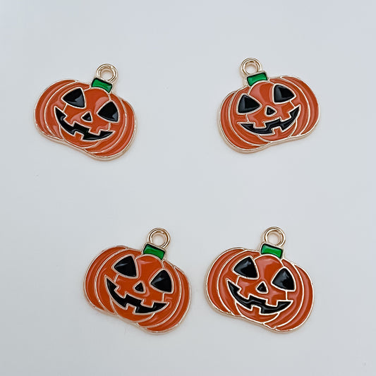 Pumpkin 6 charm