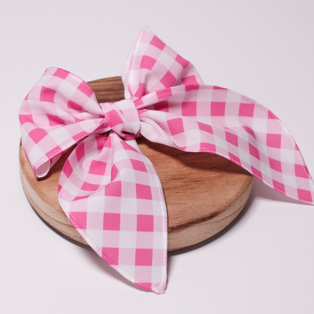 Pink plaid clip bow