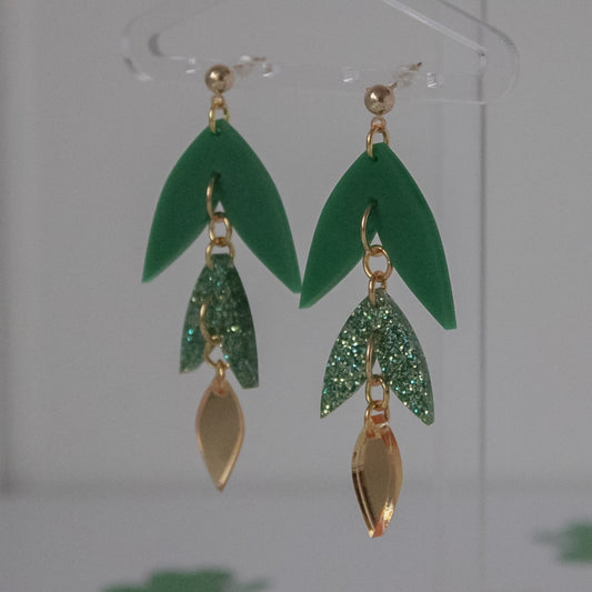 Green leaf earrings (clip or stud)