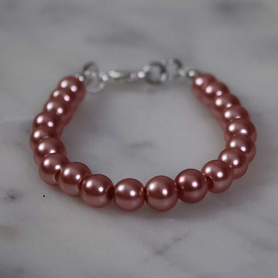 Salmon glass pearl